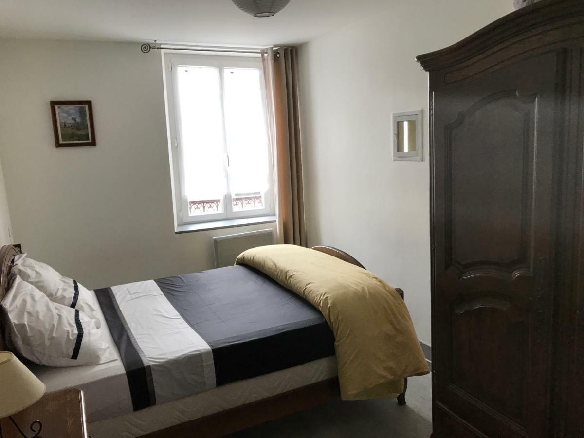 Gite Ancien Relais De Saint-Jacques La Roche-Guyon Ngoại thất bức ảnh