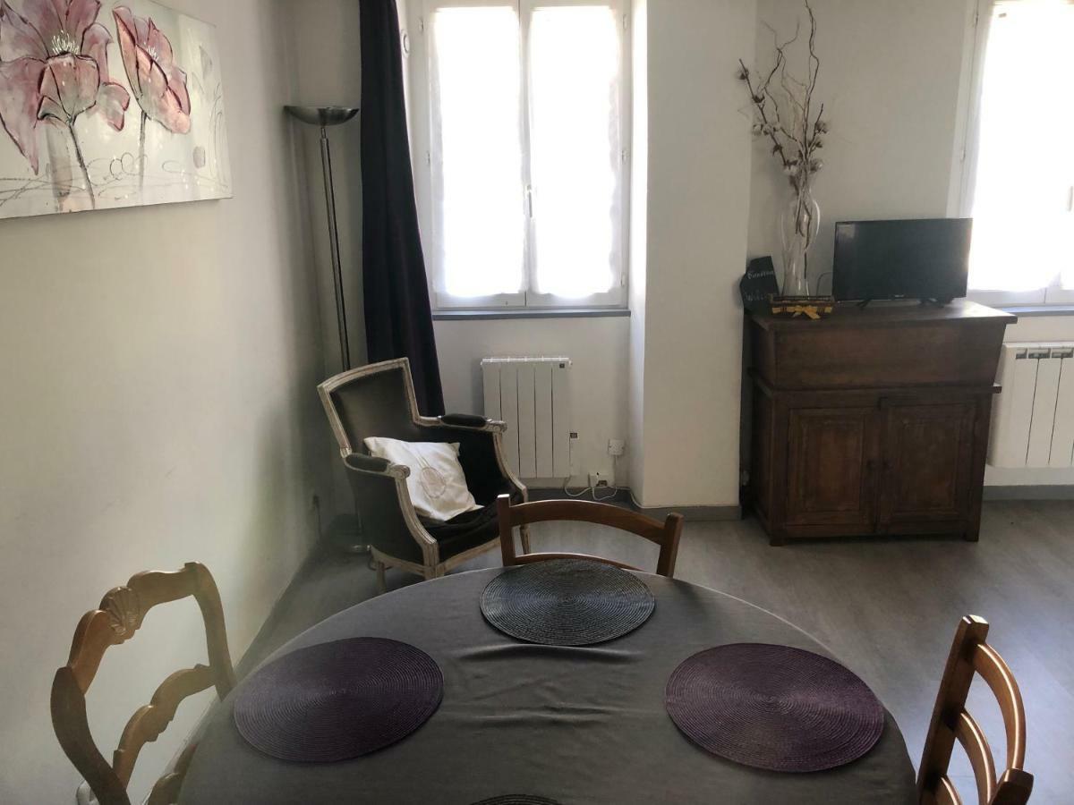 Gite Ancien Relais De Saint-Jacques La Roche-Guyon Ngoại thất bức ảnh